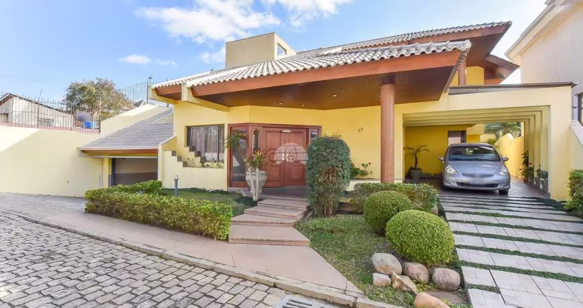 Casa de Condomínio para venda em Seminário de 421.00m² com 4 Quartos, 4 Suites e 4 Garagens