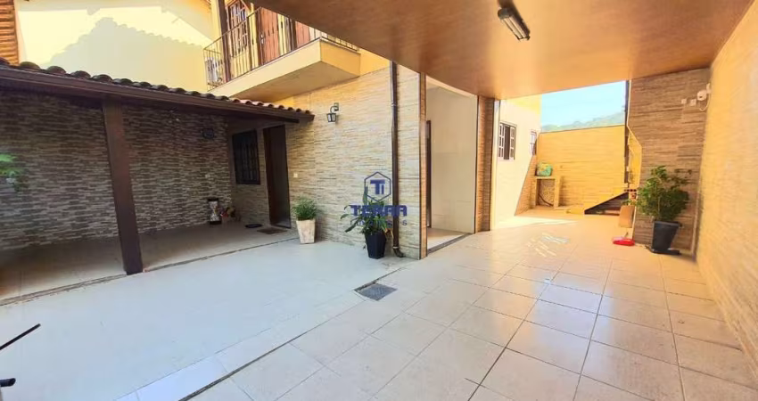 Casa para venda em Colubande de 120.00m² com 3 Quartos, 1 Suite e 2 Garagens