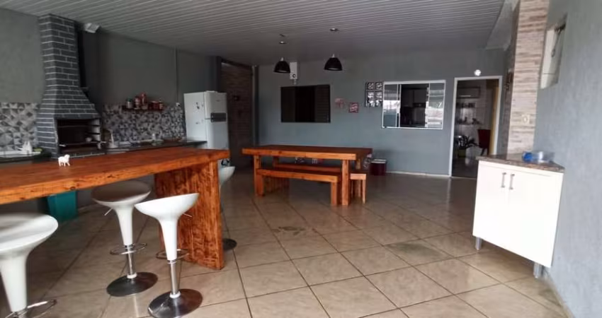 Casa para venda em Loteamento Cidade Nova Mogi-guaçu de 250.00m² com 5 Quartos e 2 Garagens