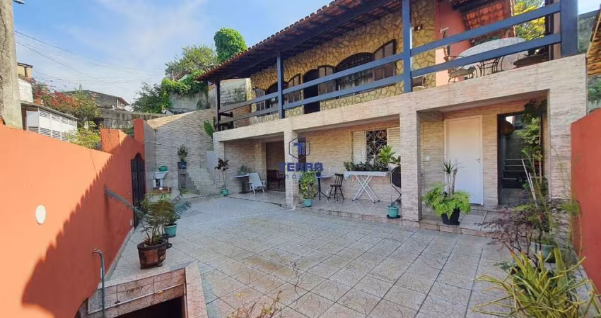 Casa para venda em Atalaia de 110.00m² com 3 Quartos e 2 Garagens