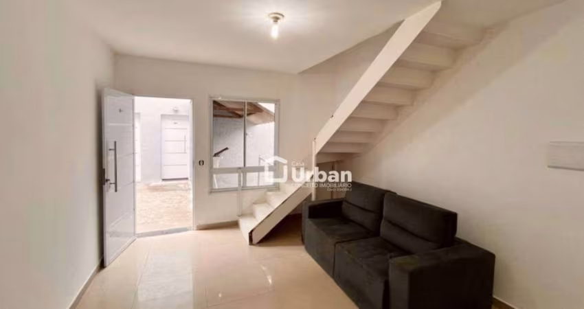Casa de Condomínio para venda em Caucaia Do Alto de 50.00m² com 2 Quartos e 1 Garagem