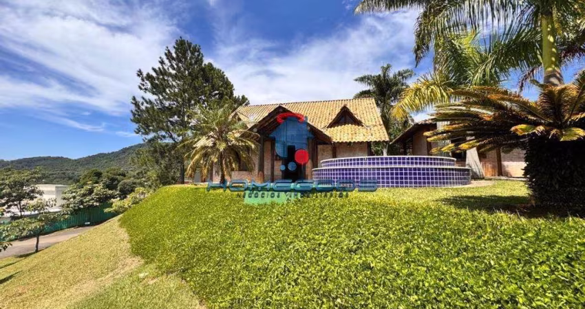 Sobrado para venda em Penha de 330.00m² com 4 Quartos, 2 Suites e 4 Garagens