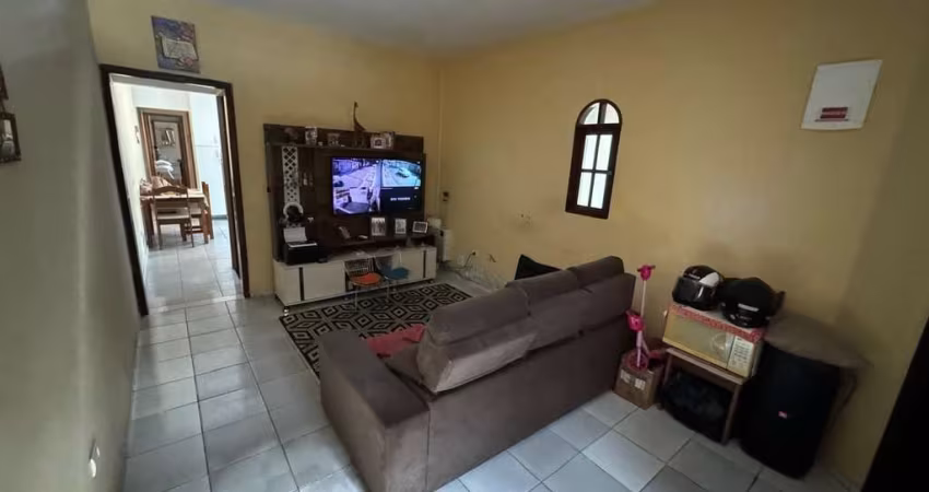 Casa para venda em Jardim São Francisco de 110.00m² com 2 Quartos, 1 Suite e 2 Garagens