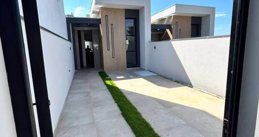Casa para venda em Vila São Paulo de 250.00m² com 3 Quartos, 1 Suite e 4 Garagens