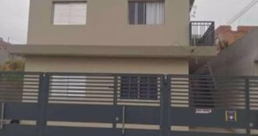 Kitnet para venda em Jardim Itália de 270.00m² com 8 Quartos e 4 Garagens