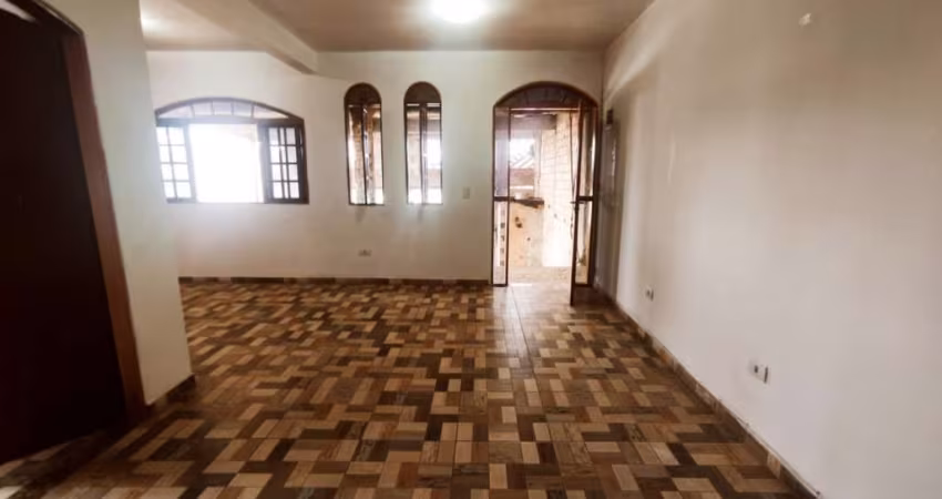 Casa para venda em Jardim Aladim de 250.00m² com 2 Quartos, 1 Suite e 3 Garagens