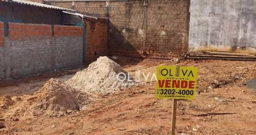 Terreno para venda em Residencial Nato Vetorasso de 216.00m²