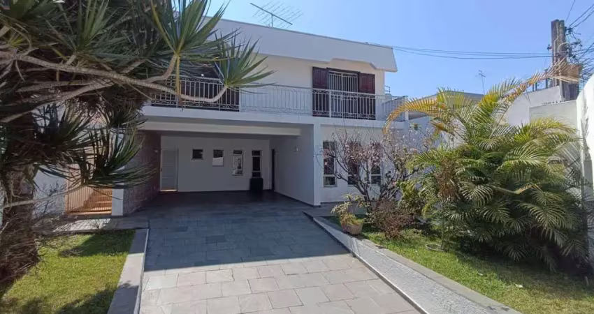 Casa para venda em Mogi Moderno de 200.00m² com 3 Quartos, 1 Suite e 4 Garagens