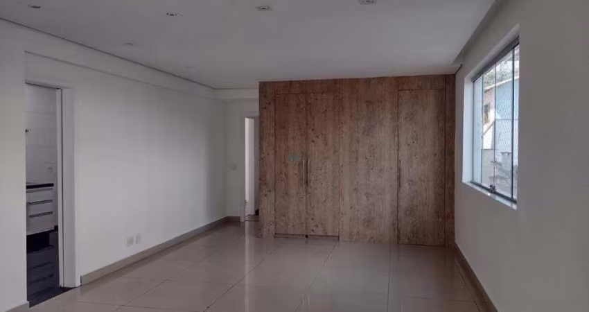 Apartamento para alugar em Castelo de 140.00m² com 4 Quartos, 2 Suites e 2 Garagens