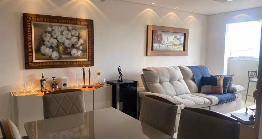 Apartamento para venda em Centro de 74.00m² com 2 Quartos, 1 Suite e 1 Garagem