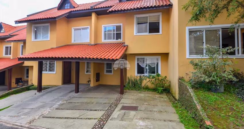 Sobrado para venda em Santo Inácio de 90.00m² com 3 Quartos, 1 Suite e 2 Garagens