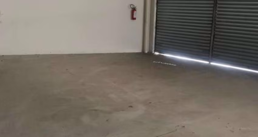Galpão / Depósito / Armazém para alugar em Vila Gilda de 274.00m² com 6 Garagens