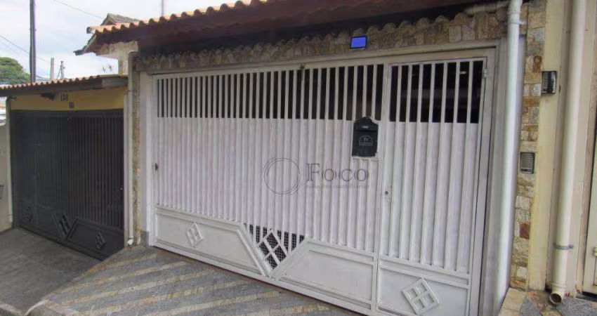 Sobrado para venda em Vila Francisco Mineiro de 180.00m² com 3 Quartos, 1 Suite e 4 Garagens