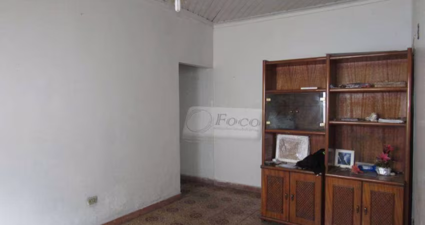 Casa para venda em Vila Galvão de 139.00m² com 3 Quartos, 1 Suite e 2 Garagens