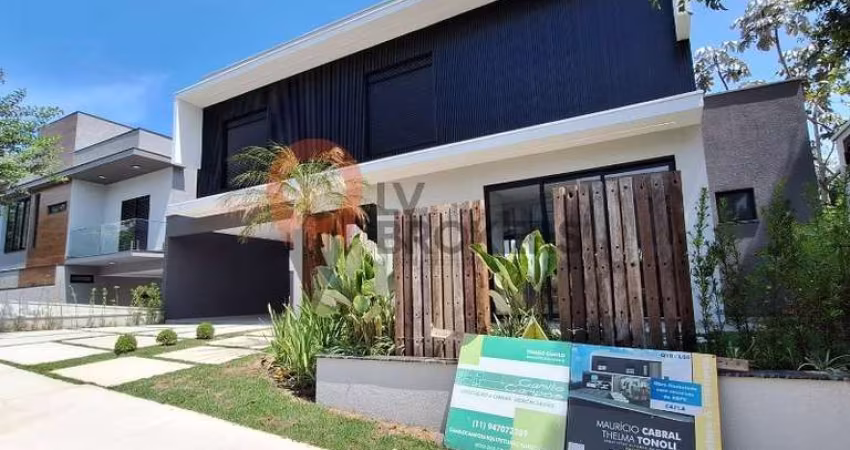 Casa para venda em Mogi Moderno de 250.00m² com 3 Quartos, 3 Suites e 4 Garagens