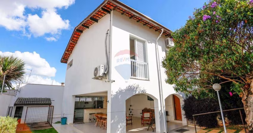 Casa para venda em Jardim Europa de 375.00m² com 4 Quartos, 1 Suite e 4 Garagens
