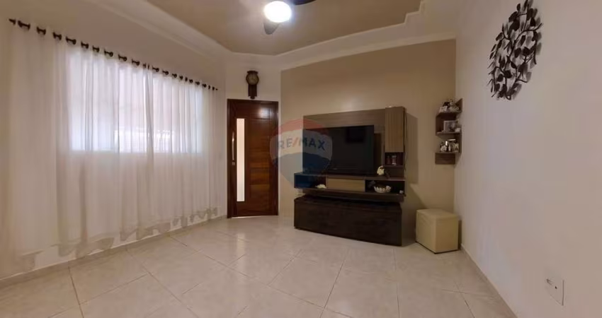 Casa para venda em Centro de 97.83m² com 2 Quartos e 2 Garagens