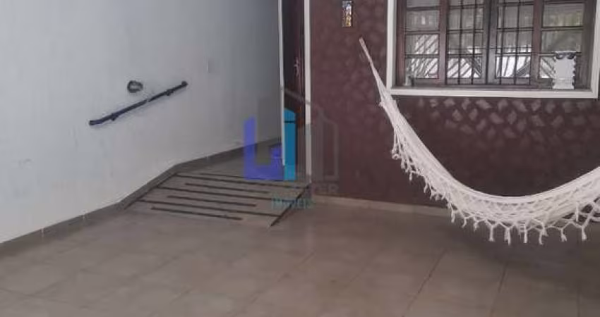 Sobrado para venda em Jardim Pedroso de 252.00m² com 3 Quartos, 1 Suite e 2 Garagens
