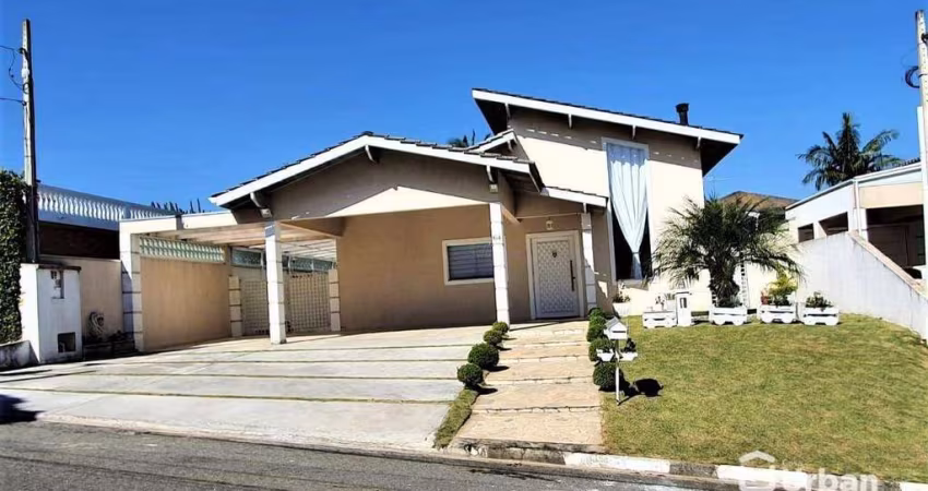 Casa de Condomínio para venda em Jardim Haras Bela Vista Gl Um de 360.00m² com 3 Quartos, 3 Suites e 6 Garagens
