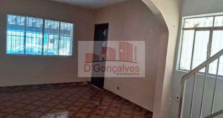 Sobrado para venda em Taboão de 126.00m² com 4 Quartos, 1 Suite e 2 Garagens