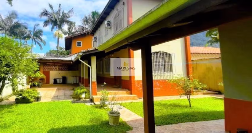 Casa para venda em Maresias de 574.00m² com 4 Quartos, 2 Suites e 4 Garagens
