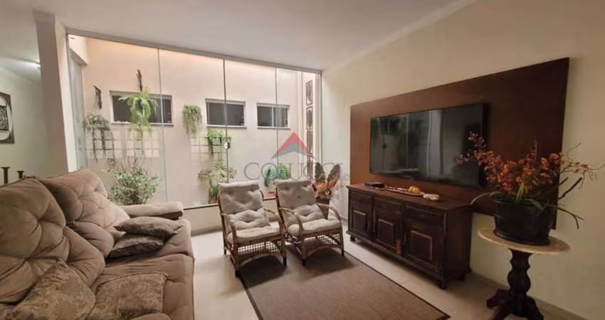 Casa para venda em Novo Paraíso de 145.00m² com 3 Quartos, 1 Suite e 2 Garagens