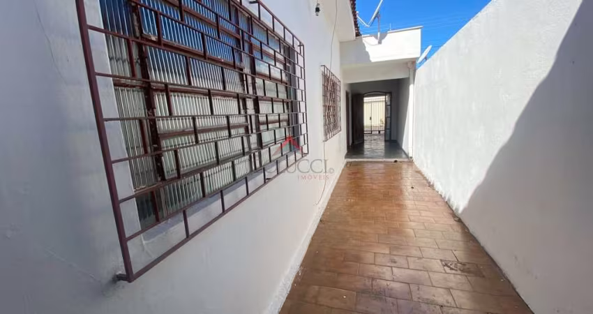 Casa para venda em São Joaquim de 177.00m² com 3 Quartos, 1 Suite e 2 Garagens