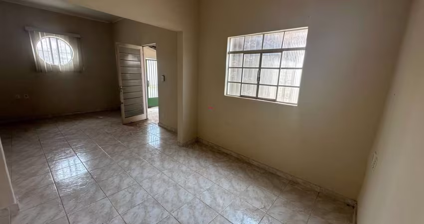 Casa para venda em Paraíso de 73.00m² com 2 Quartos e 1 Garagem