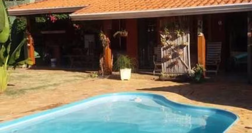 Chácara para venda em Centro de 750.00m² com 4 Quartos, 4 Suites e 4 Garagens