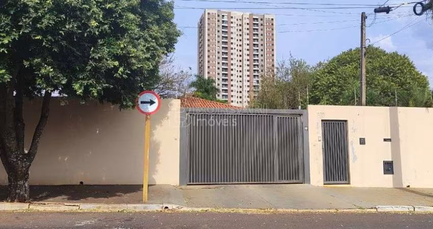 Casa para venda em Vila Harmonia de 220.00m² com 3 Quartos, 1 Suite e 5 Garagens