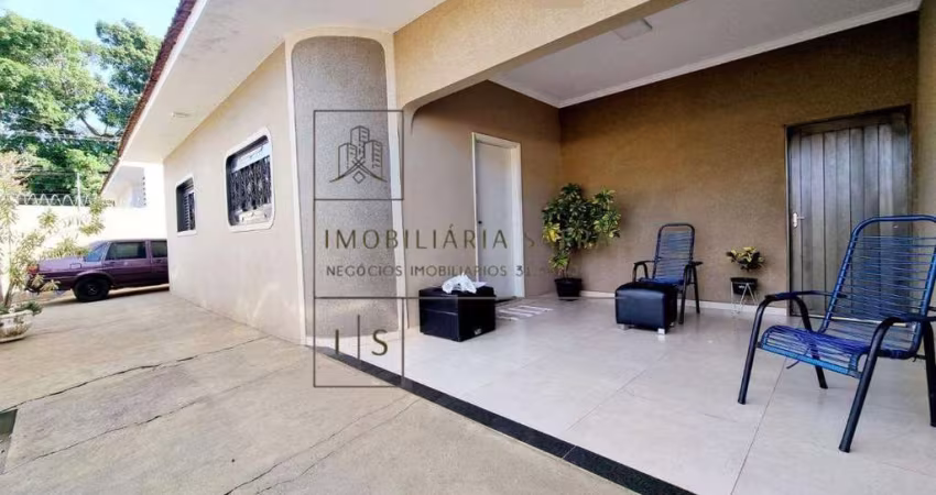 Casa para venda em Jardim Nazareth de 165.00m² com 3 Quartos e 4 Garagens