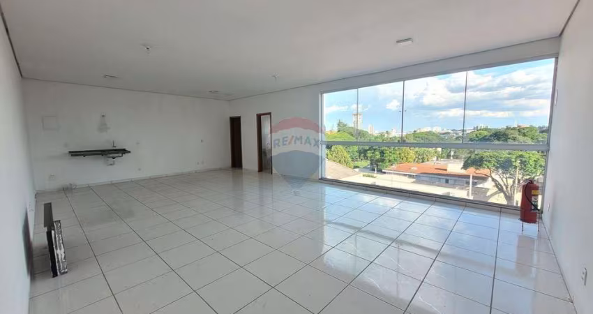 Sala Comercial para alugar em Jardim Girassol de 78.00m²