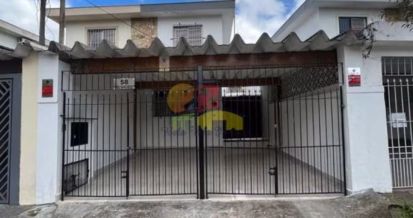 Sobrado para alugar em Santa Maria de 177.00m² com 3 Quartos, 1 Suite e 2 Garagens