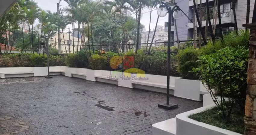Apartamento para alugar em Centro de 228.00m² com 4 Quartos, 2 Suites e 3 Garagens