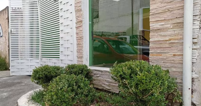 Casa para venda em Cidade Industrial de 110.00m² com 3 Quartos, 1 Suite e 2 Garagens