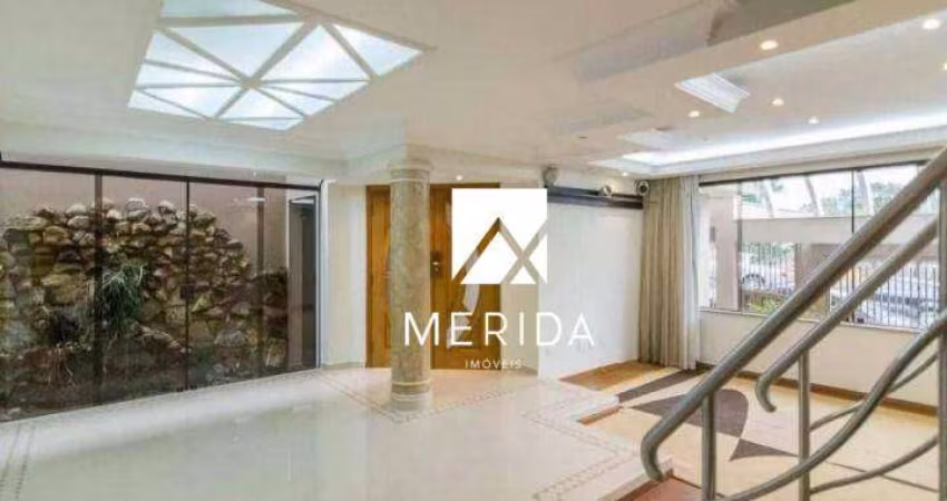 Sobrado para alugar em Jardim de 208.00m² com 3 Quartos, 1 Suite e 4 Garagens