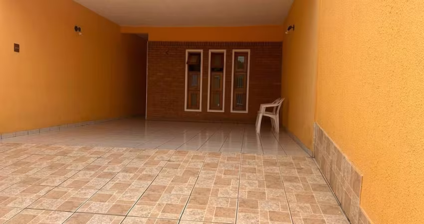 Casa para venda em Progresso de 243.00m² com 3 Quartos, 1 Suite e 4 Garagens