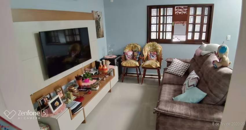 Casa para venda em Vila Ré de 260.00m² com 3 Quartos, 1 Suite e 2 Garagens