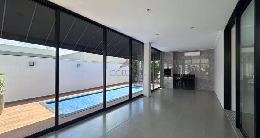Casa de Condomínio para venda em Condomínio Vila Toscana de 250.00m² com 3 Quartos, 3 Suites e 3 Garagens
