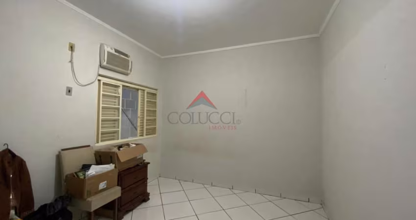 Casa para venda em Jardim Brasil de 300.00m² com 3 Quartos, 1 Suite e 3 Garagens