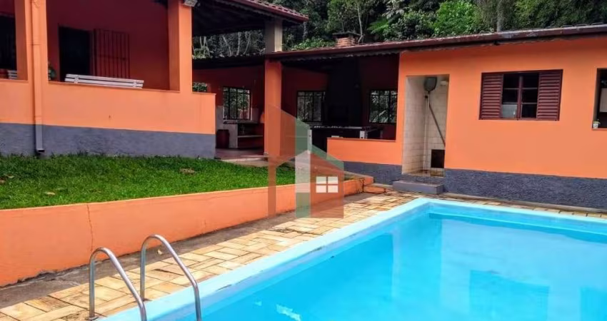 Chácara para venda em Chácaras Fernão Dias de 126.00m² com 4 Quartos, 4 Suites e 3 Garagens