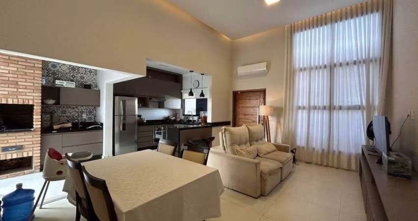 Casa para alugar em Jardim Toscana de 202.00m² com 3 Quartos, 1 Suite e 3 Garagens