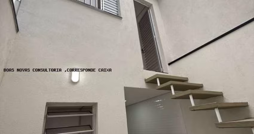 Sobrado para venda em Jardim Aeródromo de 125.00m² com 3 Quartos, 1 Suite e 2 Garagens
