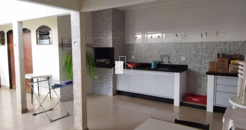 Casa para venda em Jardim Bordon de 238.00m² com 3 Quartos e 3 Garagens
