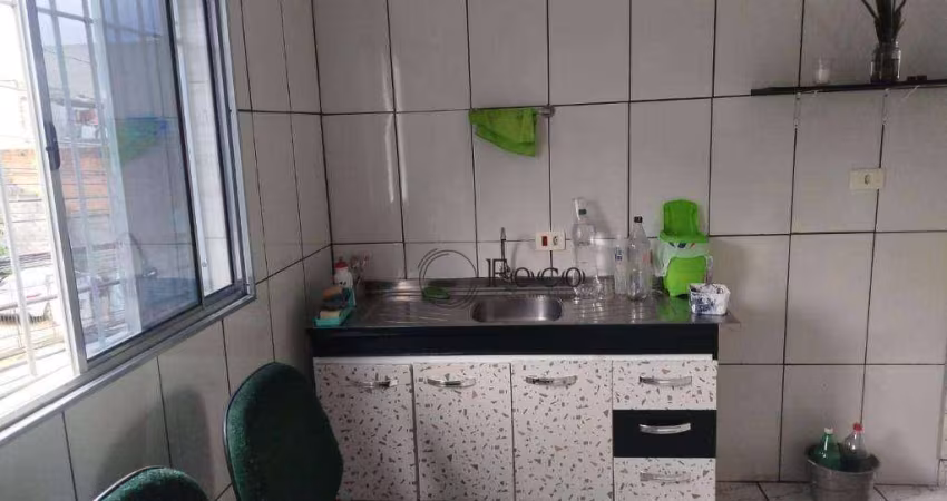 Casa para alugar em Jardim Gracinda de 60.00m² com 2 Quartos