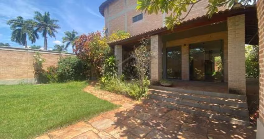 Casa para venda e aluguel em Saudade de 390.00m² com 6 Quartos, 3 Suites e 2 Garagens