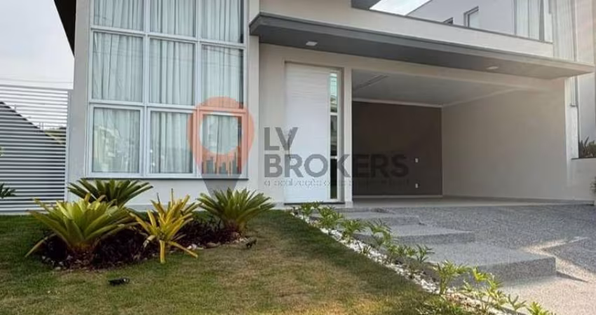 Casa para venda em Condominio Mosaico Essence de 318.00m² com 3 Quartos, 3 Suites e 4 Garagens
