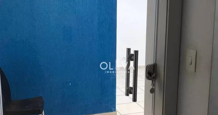 Sala Comercial para venda em Centro de 57.00m² com 1 Garagem
