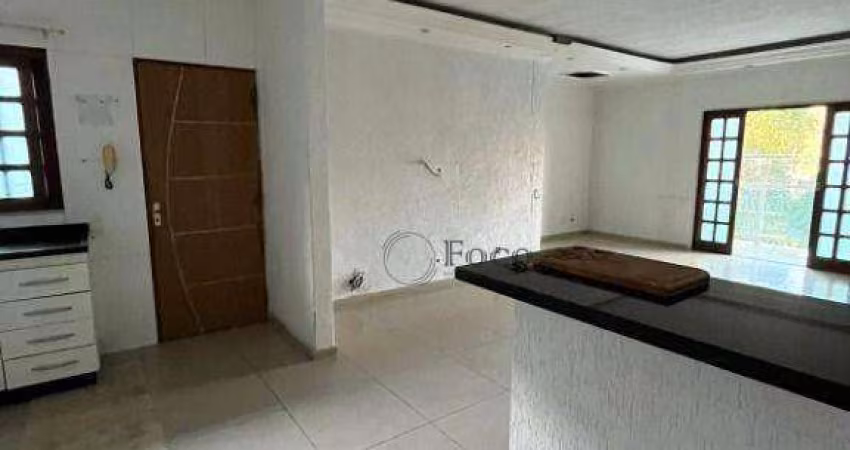 Casa para alugar em Portal Dos Gramados de 150.00m² com 2 Quartos, 1 Suite e 6 Garagens