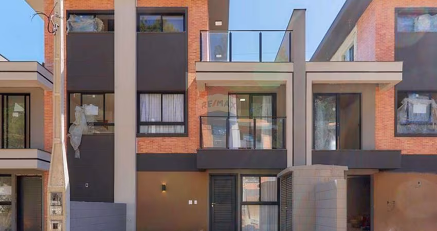 Apartamento para venda em Santa Cândida de 134.46m² com 3 Quartos, 1 Suite e 2 Garagens